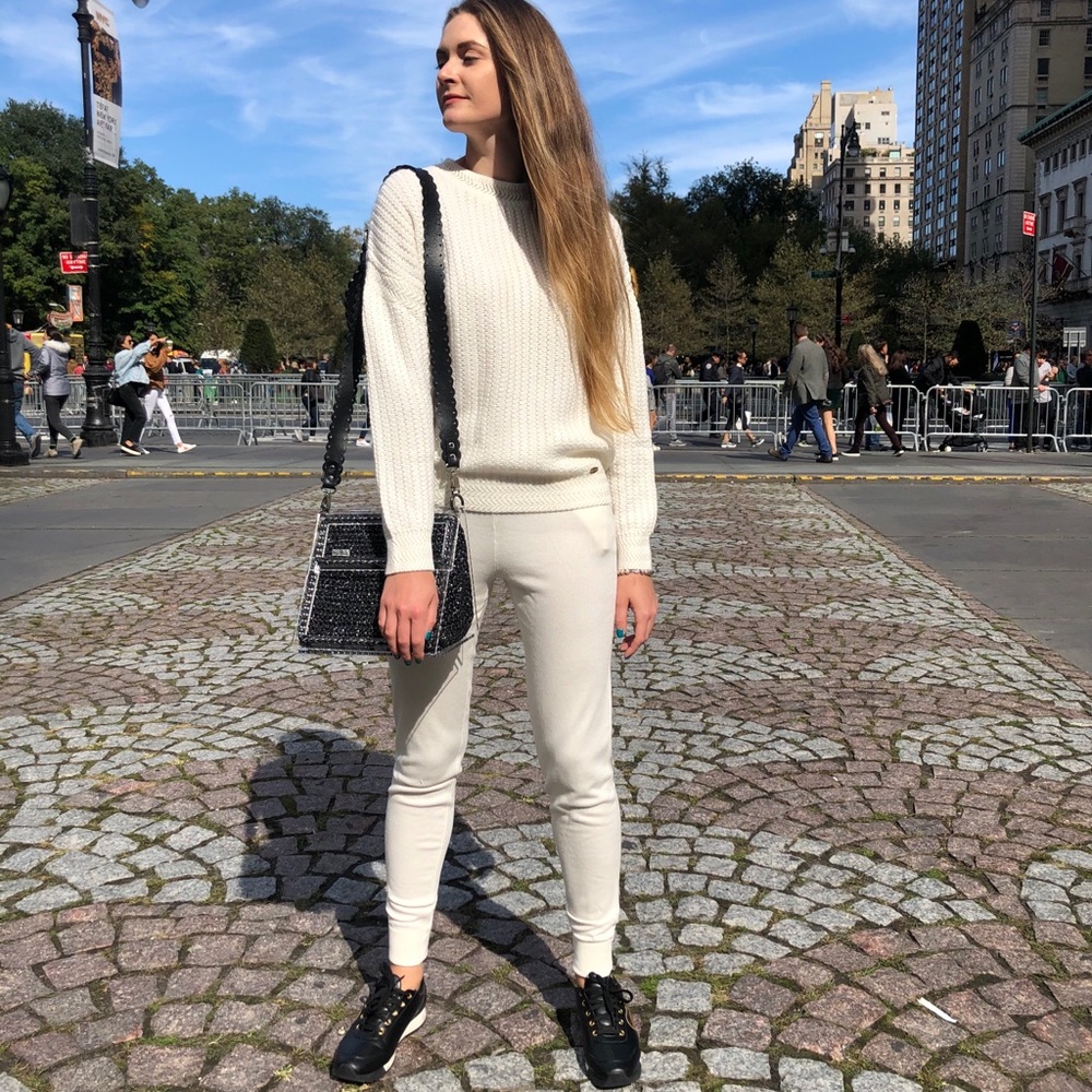 Cosy Sofi Blando suit set.